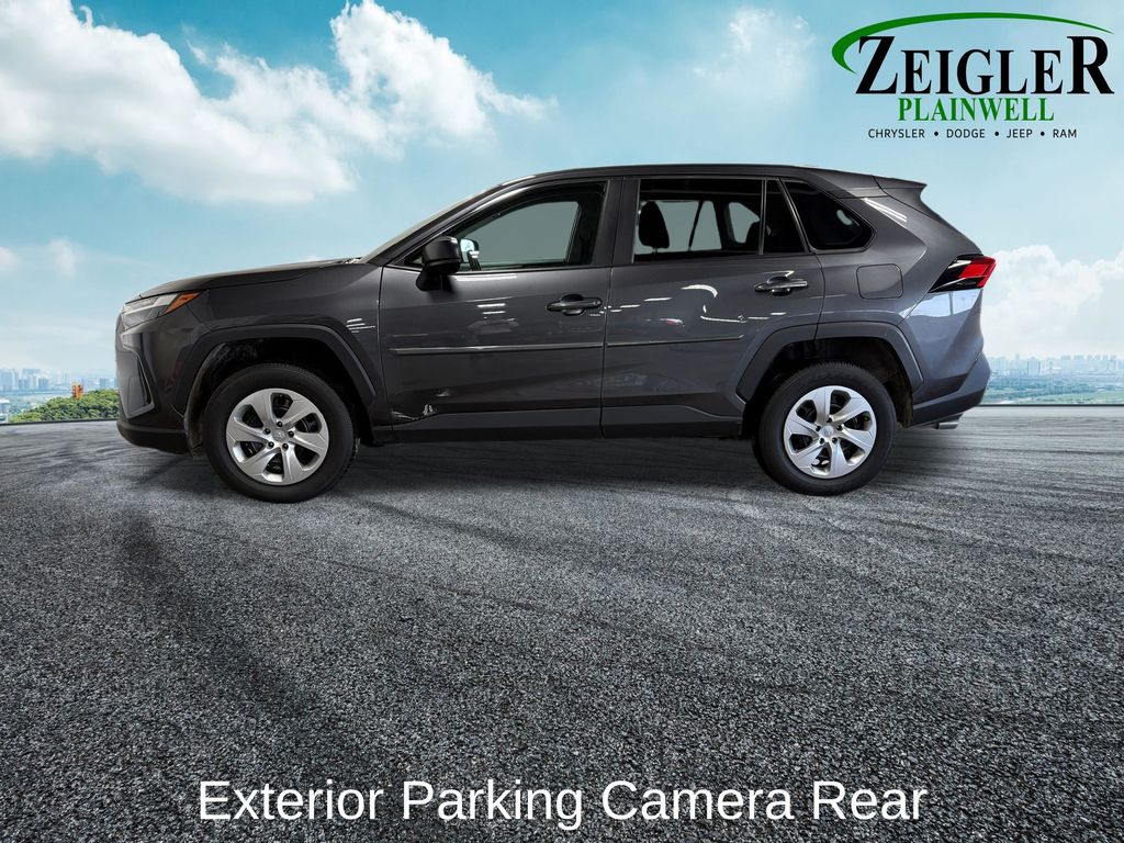 2023 TOYOTA RAV4 - Image 4