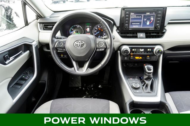 2020 TOYOTA RAV4 - Image 9
