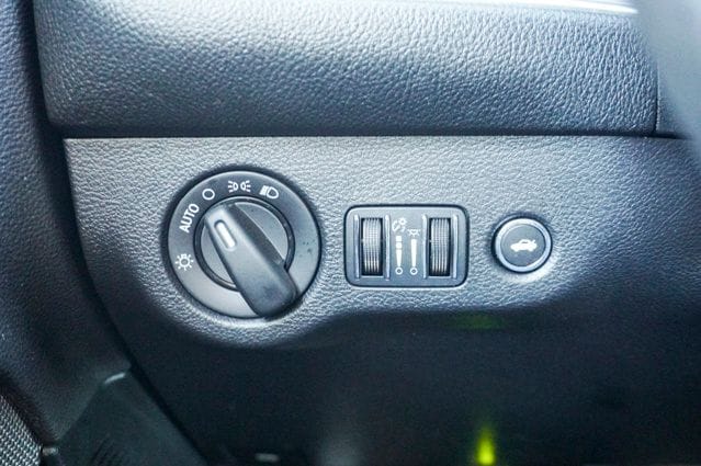 2016 DODGE CHALLENGER - Image 20