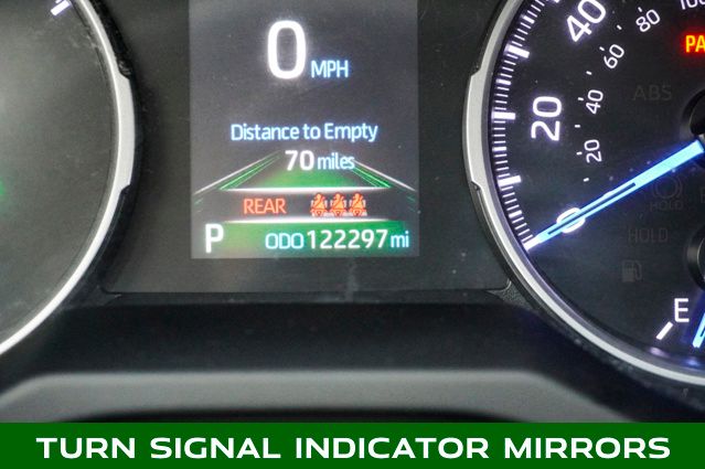 2020 TOYOTA RAV4 - Image 24