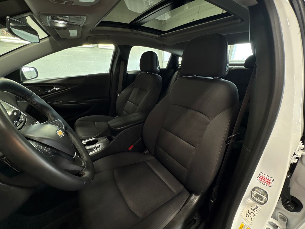2023 CHEVROLET MALIBU - Image 20