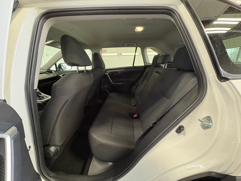 2024 TOYOTA RAV4 - Image 26