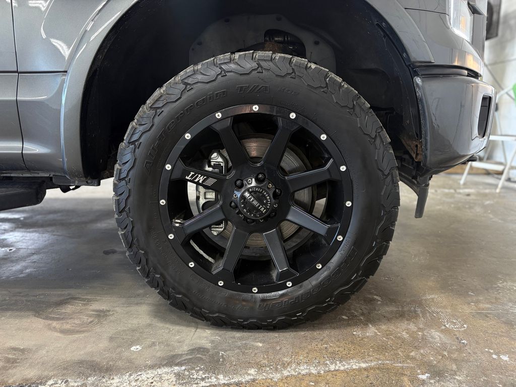 2017 FORD F-150 - Image 30
