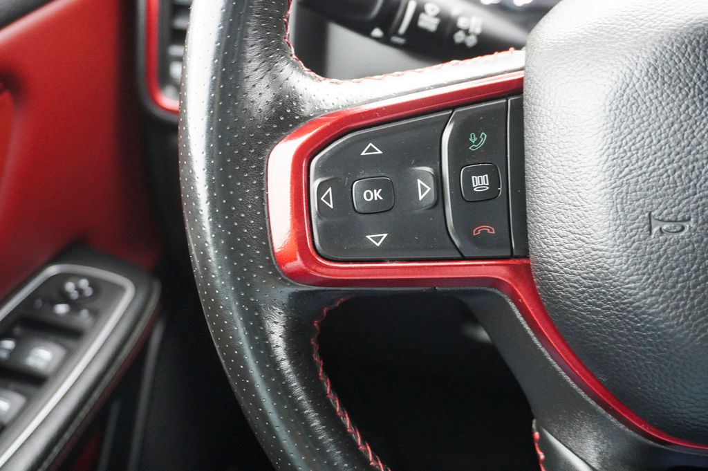 2023 RAM 1500 - Image 18