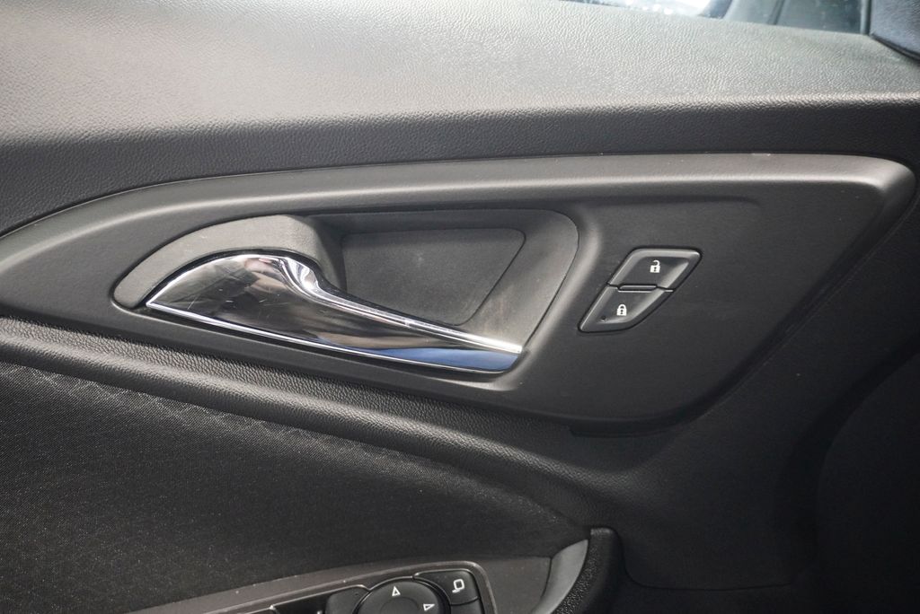 2024 CHEVROLET MALIBU - Image 27