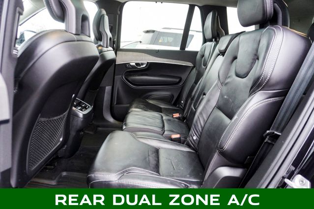 2022 VOLVO XC90 - Image 9