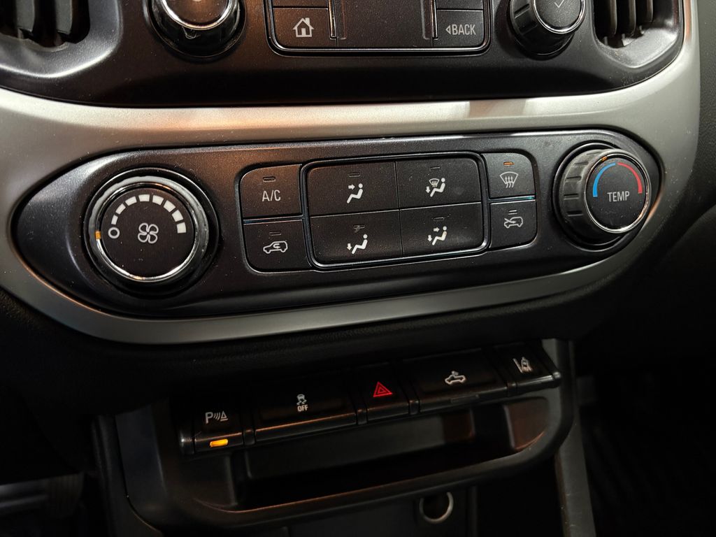 2022 CHEVROLET COLORADO - Image 24