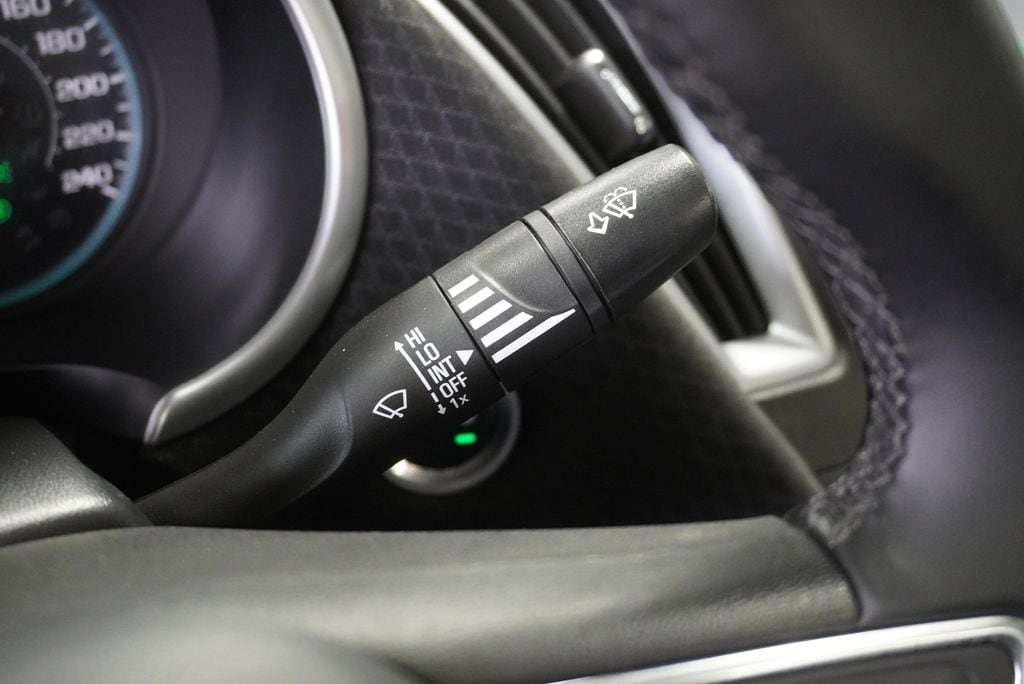 2023 CHEVROLET MALIBU - Image 24