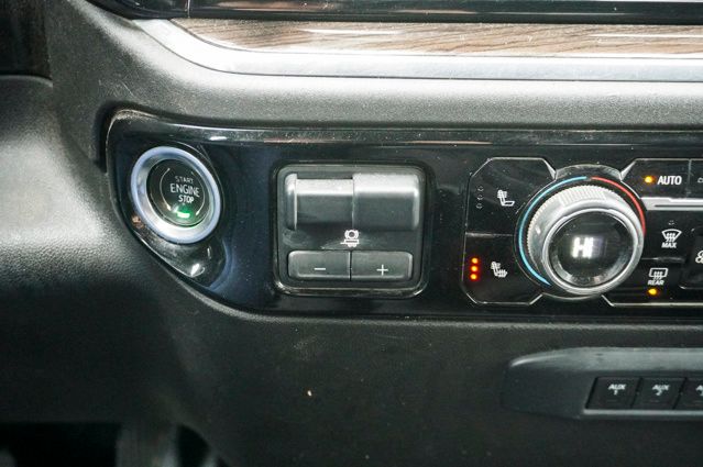 2024 CHEVROLET SILVERADO HD - Image 18