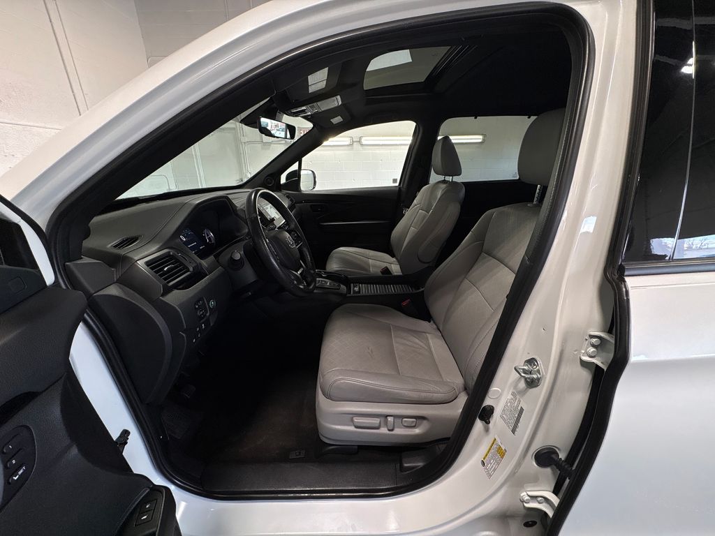 2022 HONDA PASSPORT - Image 21