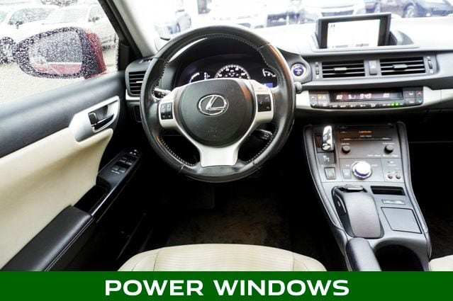 2013 LEXUS CT - Image 9