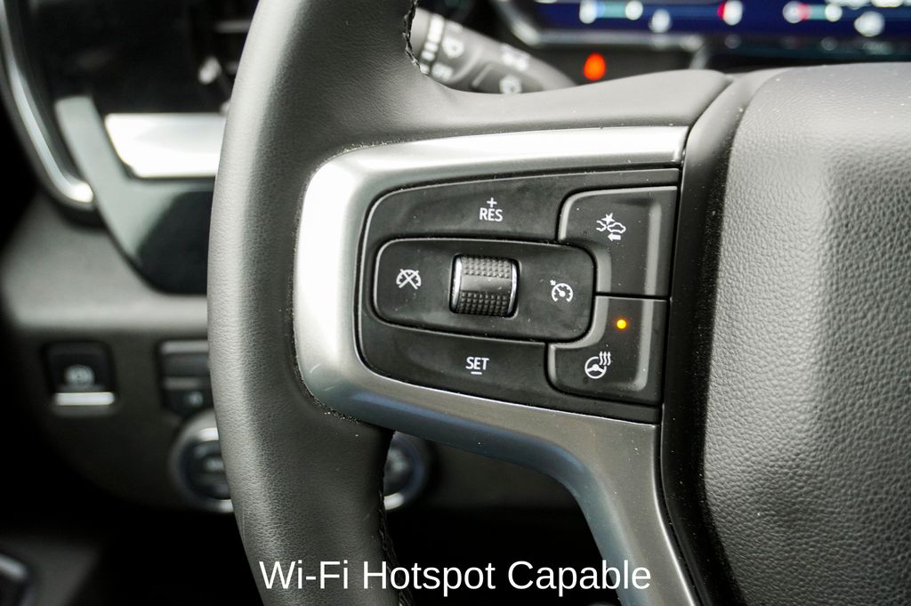 2025 CHEVROLET SILVERADO HD - Image 17