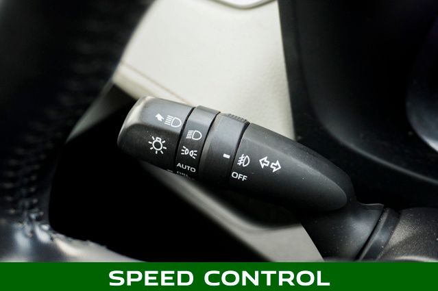 2020 TOYOTA RAV4 - Image 22