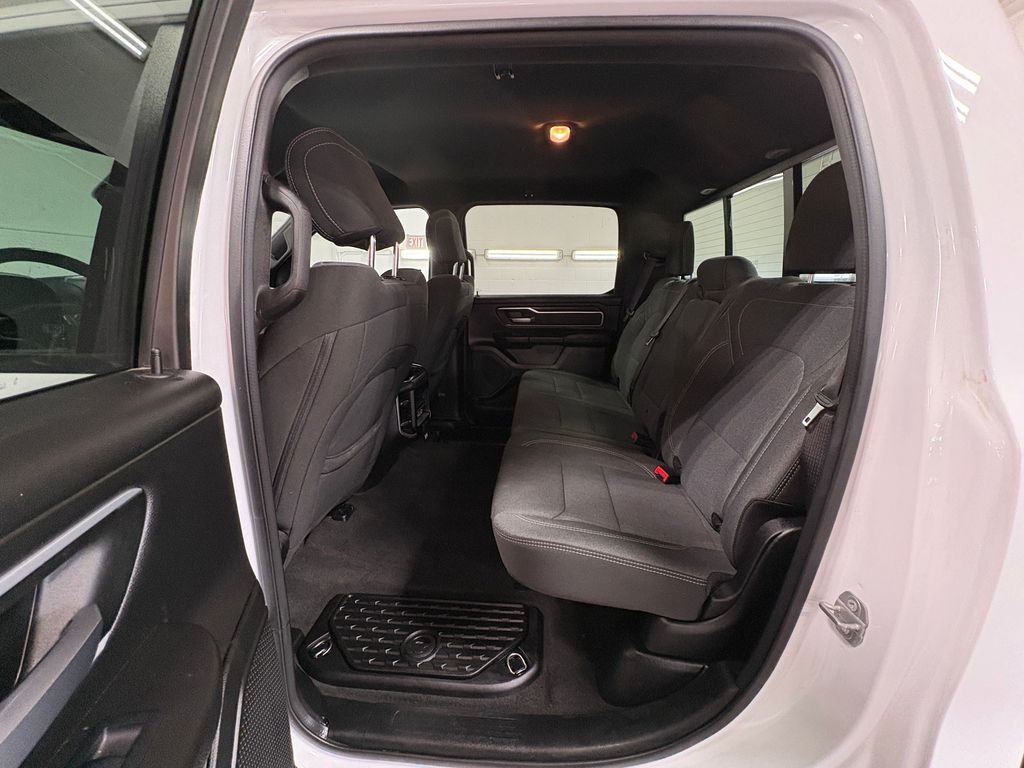 2022 RAM 1500 - Image 27