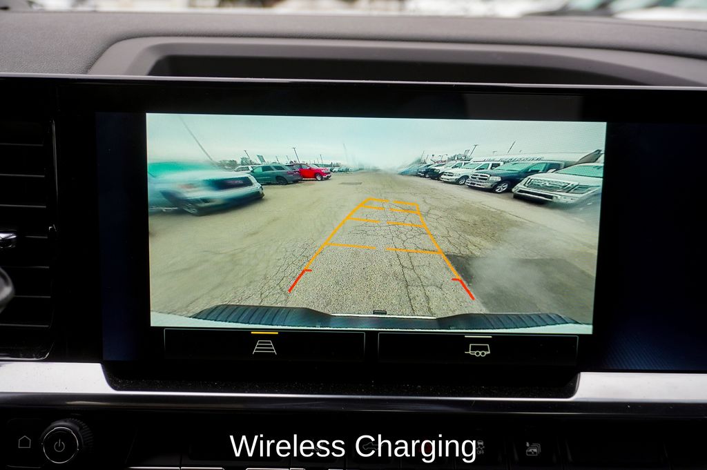 2025 CHEVROLET SILVERADO HD - Image 13