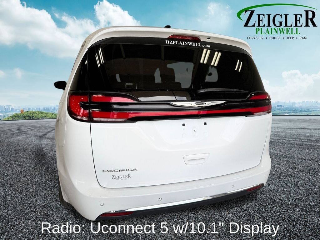 Used 2024 Chrysler Pacifica Touring L Van Passenger Van