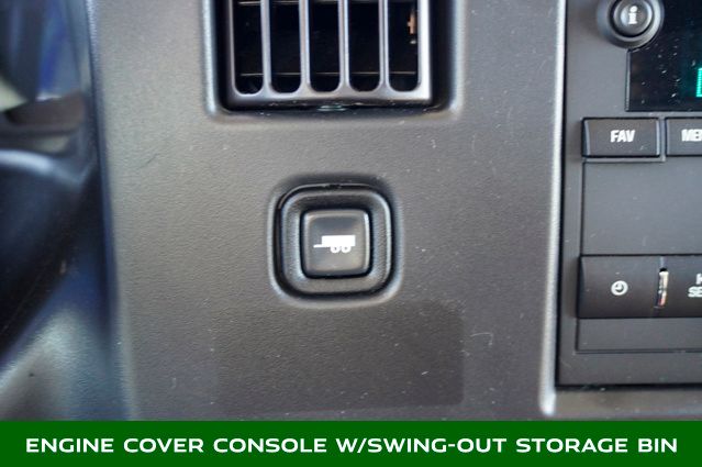 2024 GMC SAVANA - Image 15