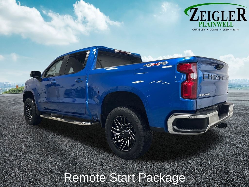 Used 2023 Chevrolet Silverado 1500 LT w/1LT Truck Crew Cab