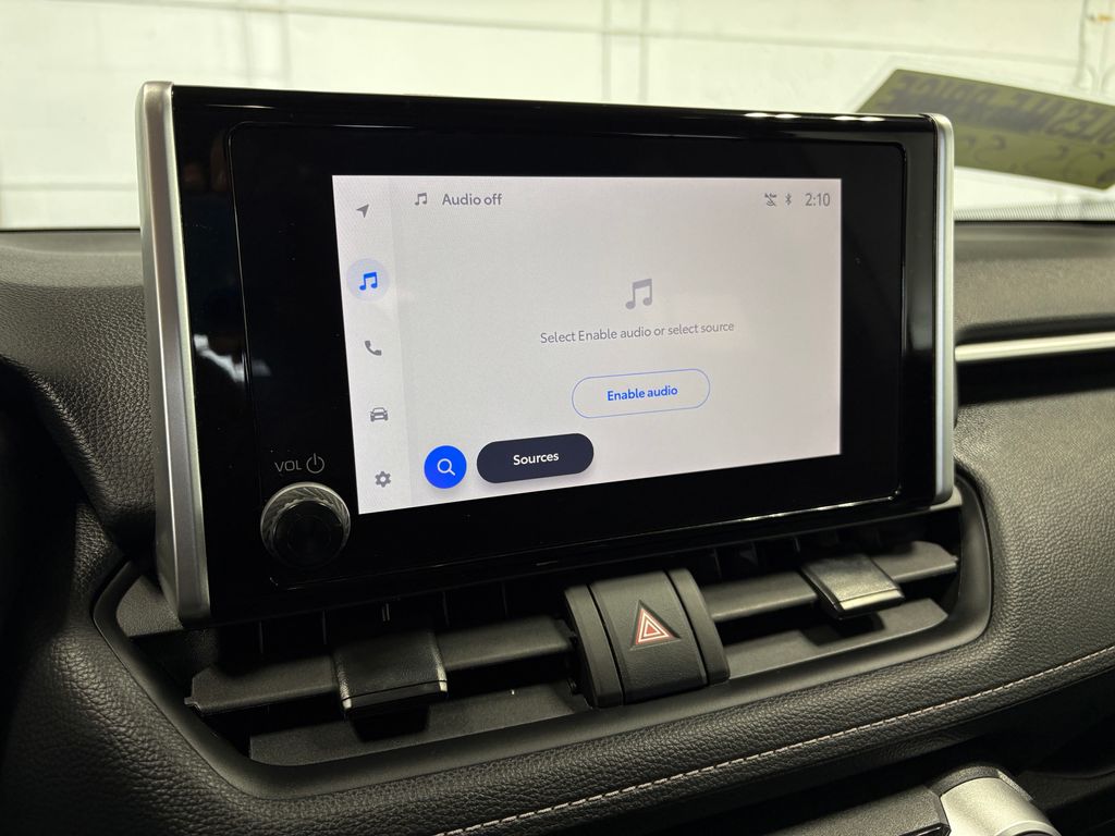 2024 TOYOTA RAV4 - Image 24