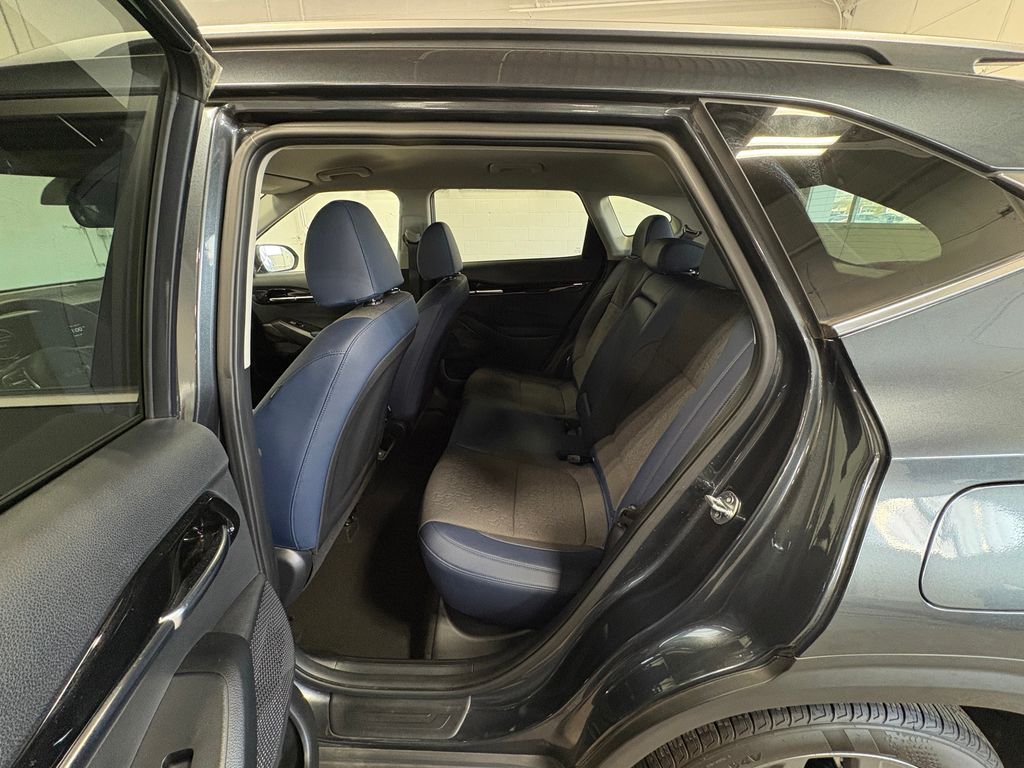 2024 KIA SELTOS - Image 28
