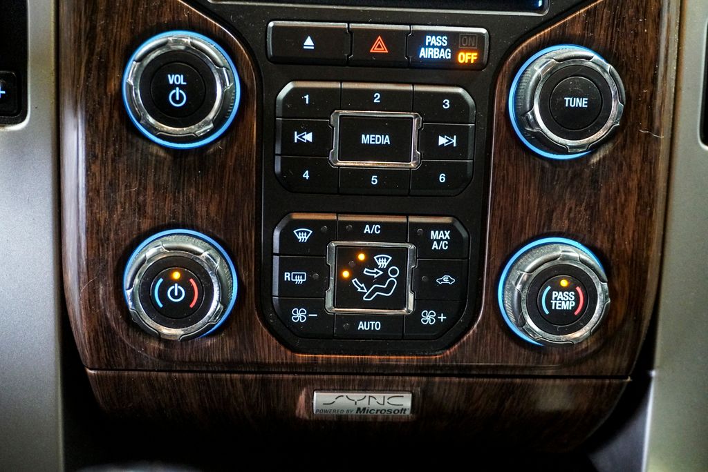 2014 FORD F-150 - Image 19