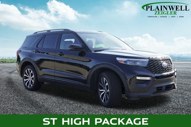 2022 Ford Explorer ST photo 4