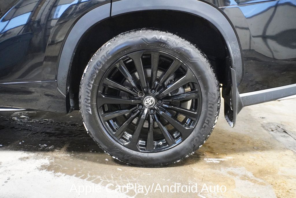 2023 TOYOTA HIGHLANDER - Image 8