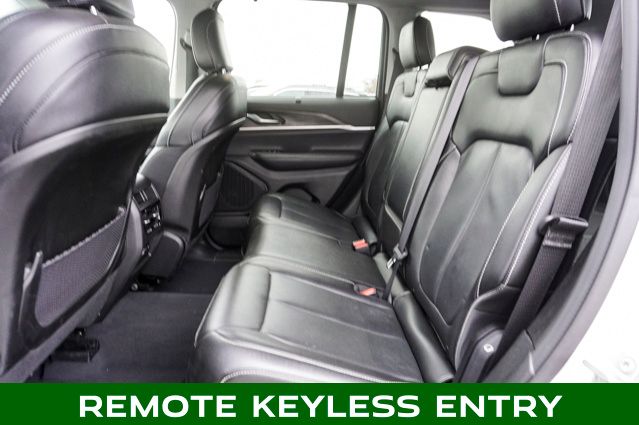 2023 JEEP GRAND CHEROKEE - Image 9