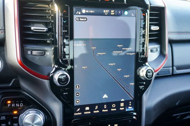 2023 RAM 1500 - Image 14