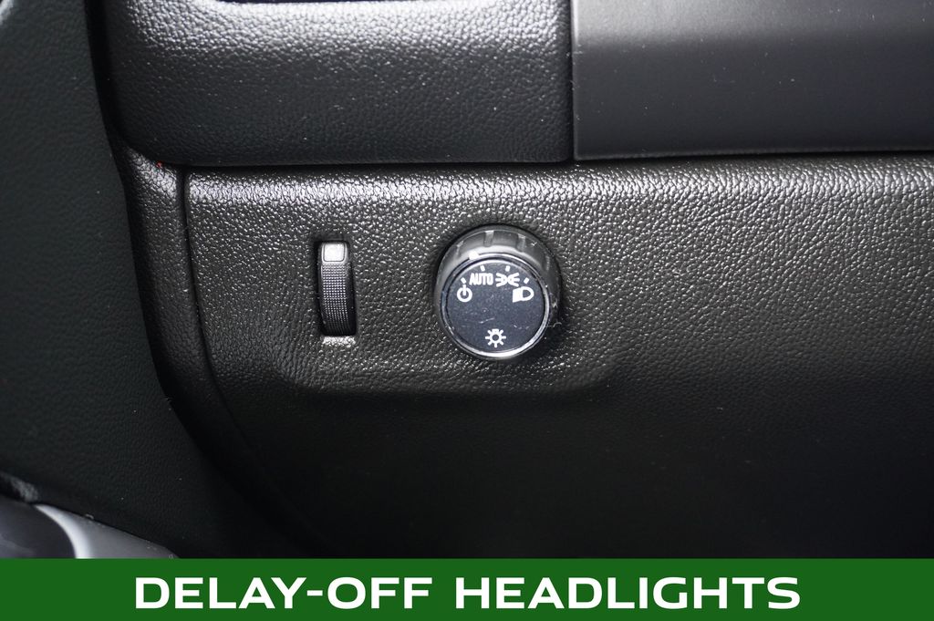 2022 CHEVROLET COLORADO - Image 24