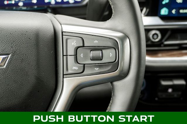 2025 CHEVROLET SILVERADO HD - Image 18