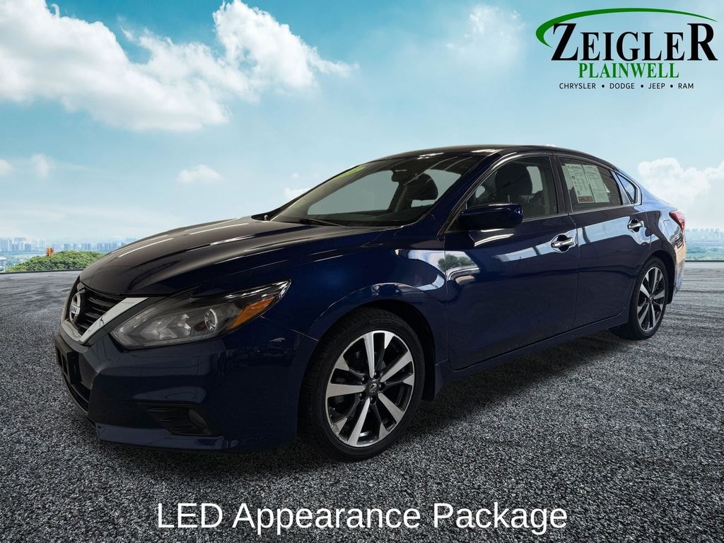 Used 2016 Nissan Altima 2.5 SR Sedan