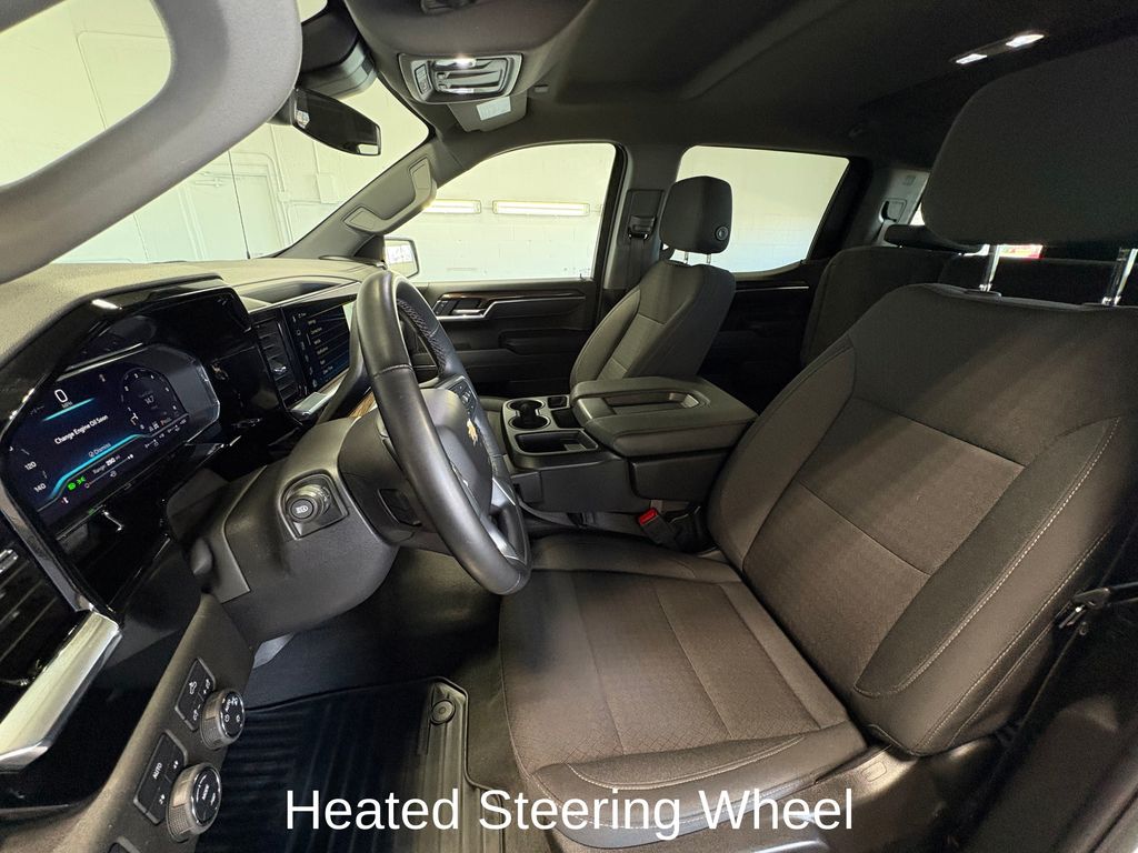 2025 CHEVROLET SILVERADO - Image 16