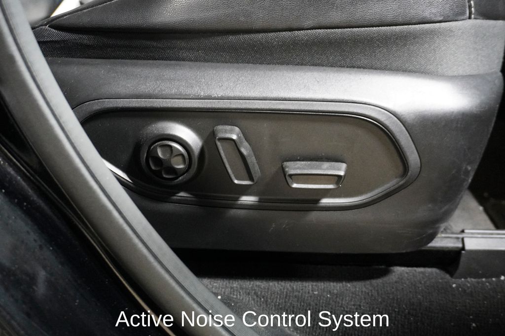 2023 JEEP GRAND CHEROKEE - Image 5