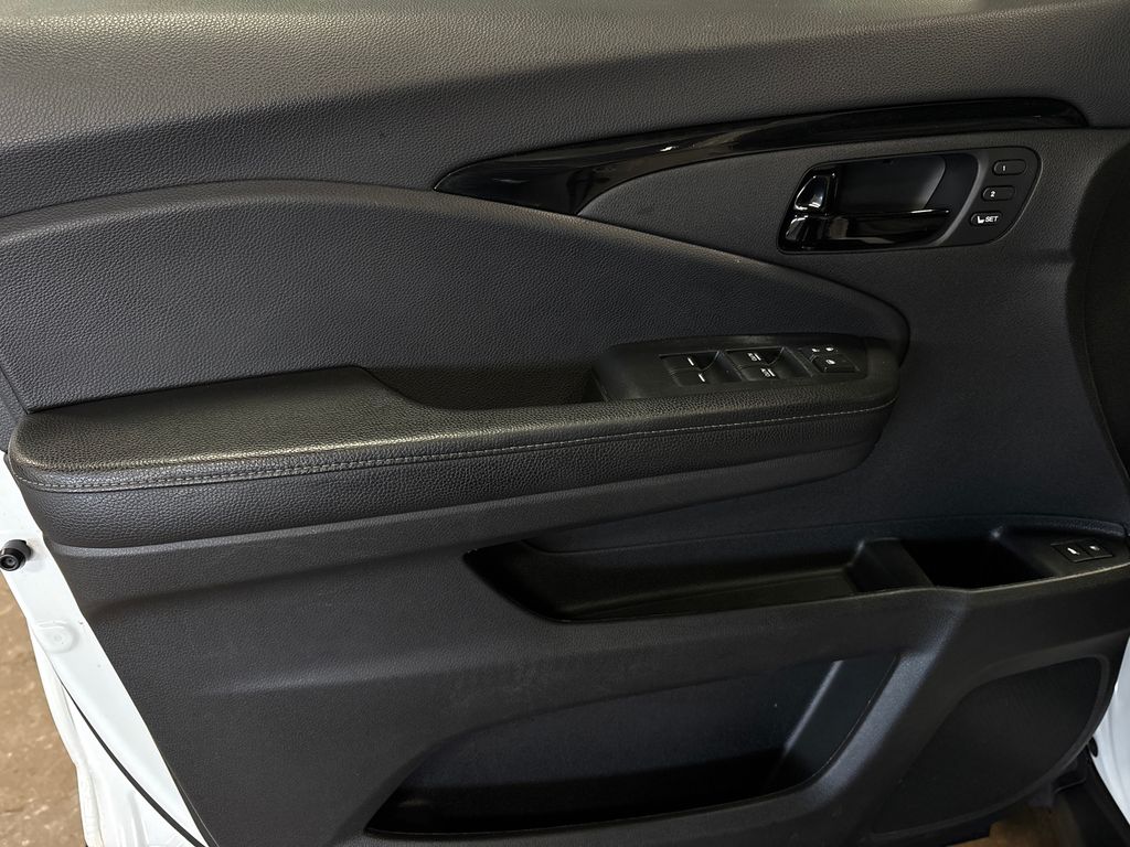 2022 HONDA PASSPORT - Image 19