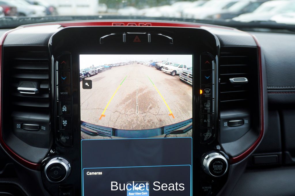 2023 RAM 1500 - Image 13