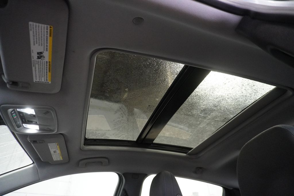 2023 CHEVROLET MALIBU - Image 14