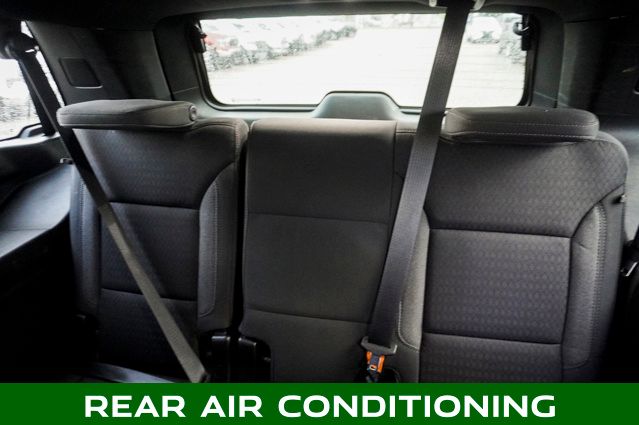 2023 CHEVROLET TAHOE - Image 9