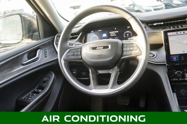 2023 JEEP GRAND CHEROKEE - Image 12