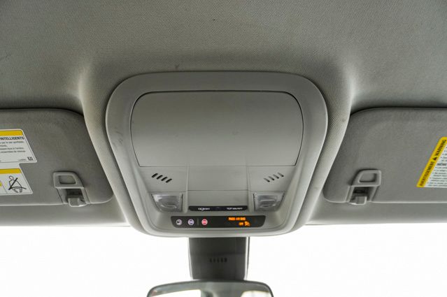 2023 CHEVROLET EQUINOX - Image 26