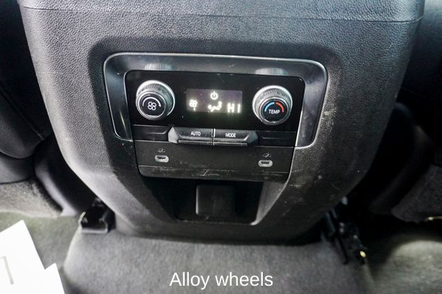 2023 CHEVROLET TAHOE - Image 10