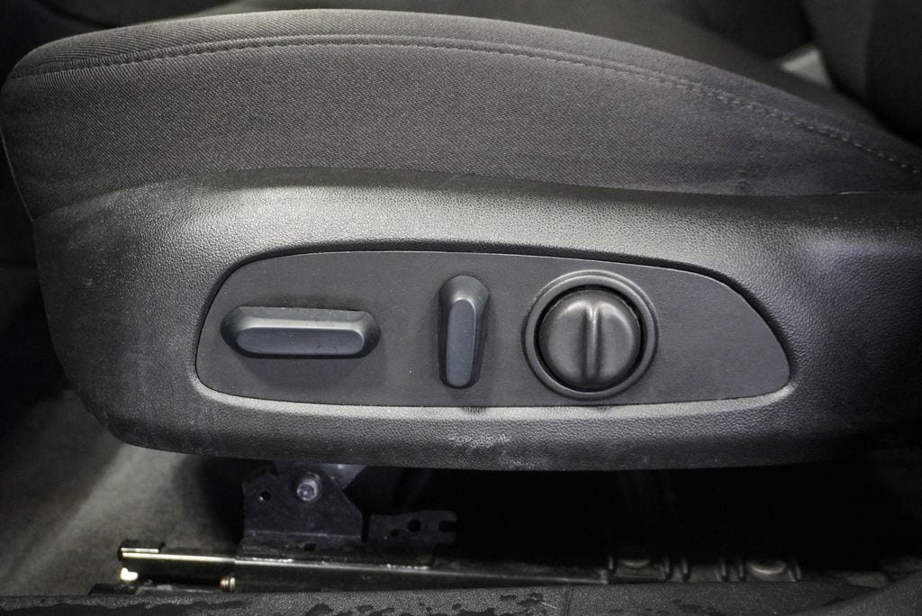 2024 CHEVROLET MALIBU - Image 13