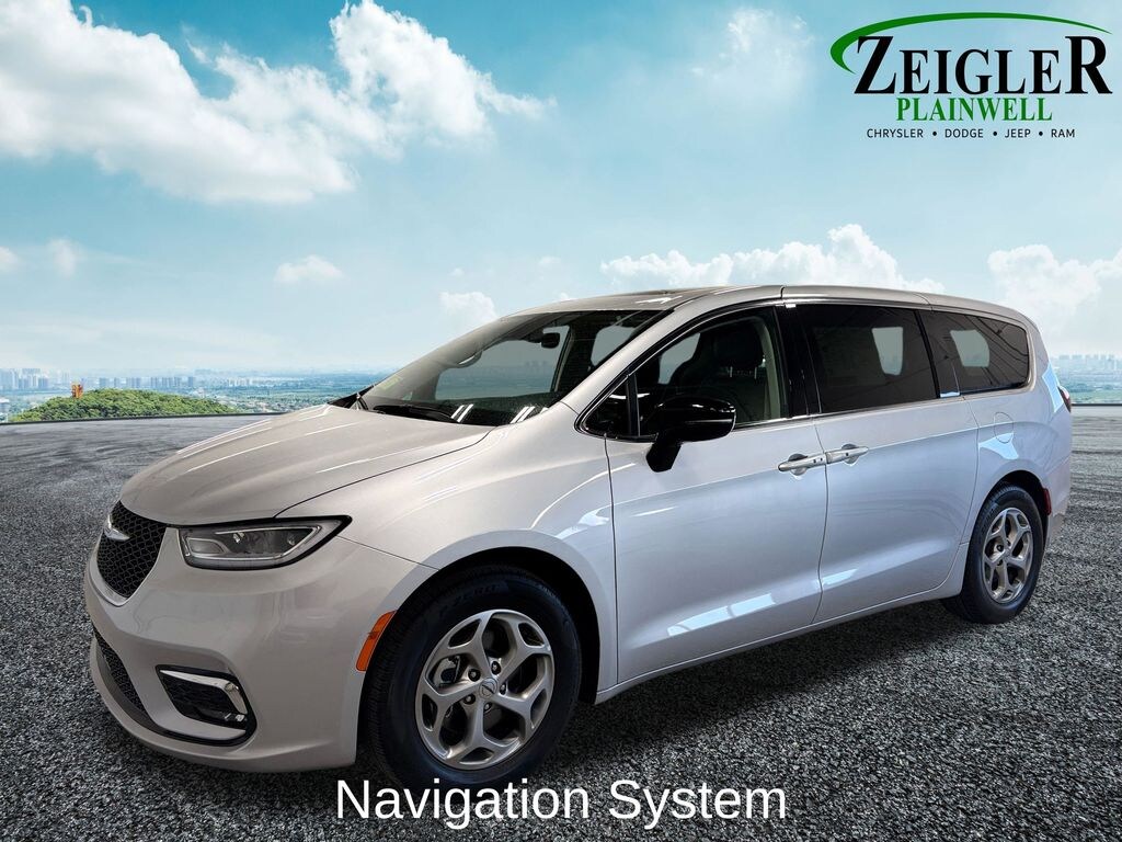 Used 2024 Chrysler Pacifica Limited Van Passenger Van