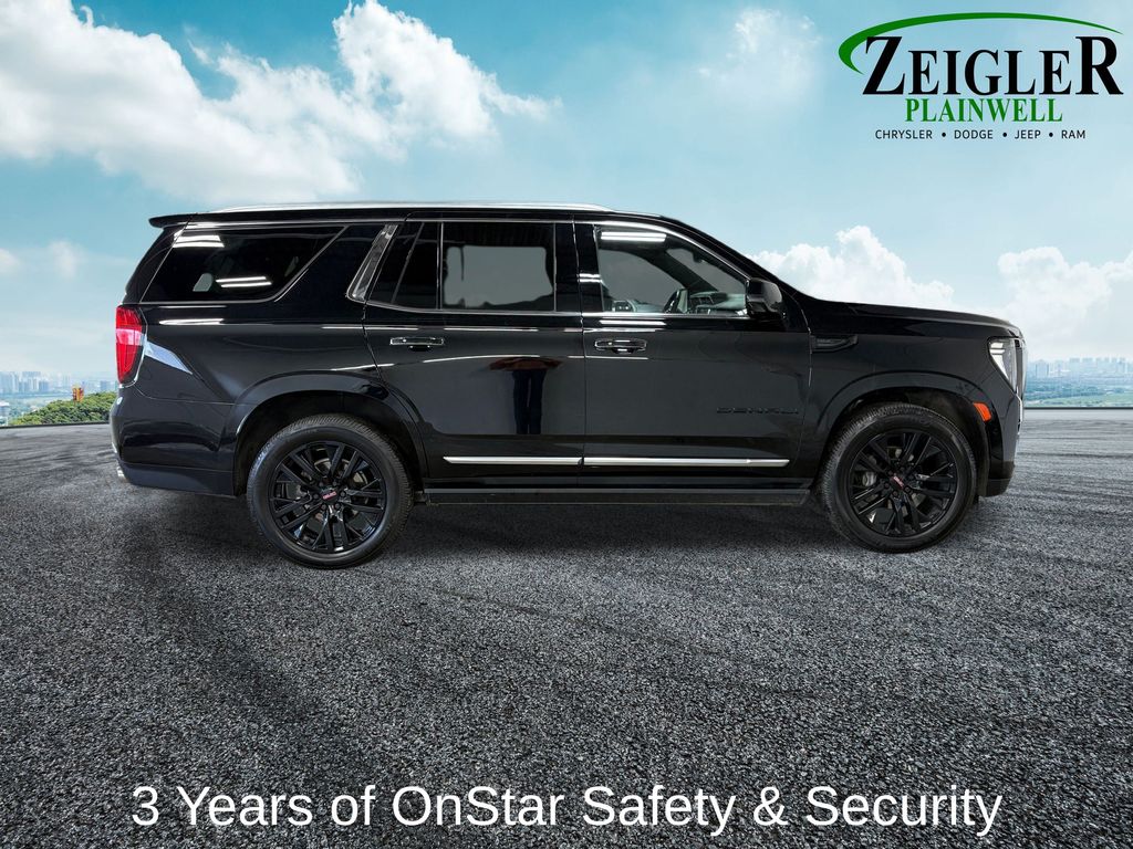 2023 GMC YUKON - Image 12