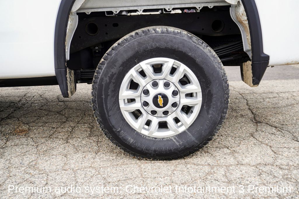 2025 CHEVROLET SILVERADO HD - Image 6