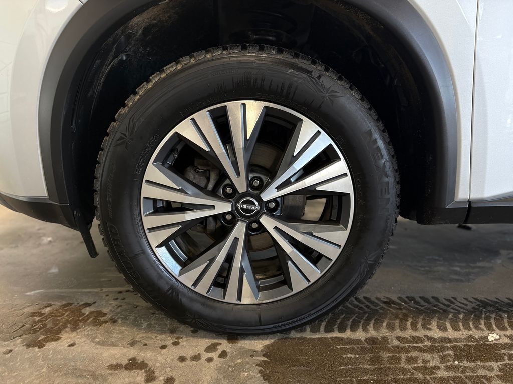 2022 NISSAN ROGUE - Image 32