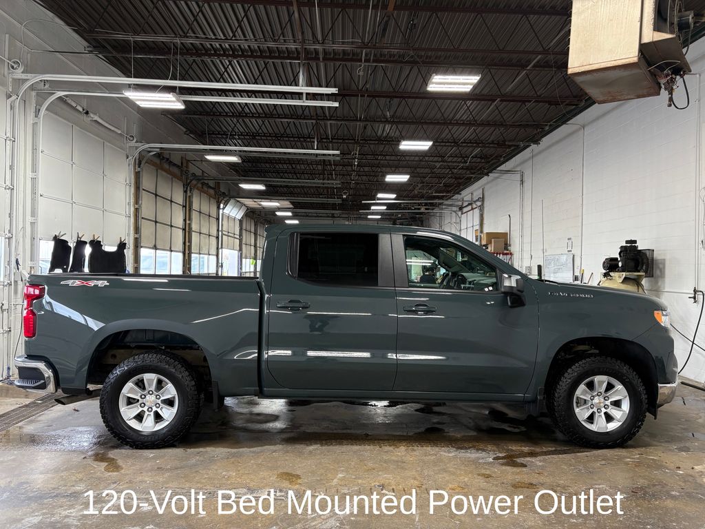 2025 CHEVROLET SILVERADO - Image 10