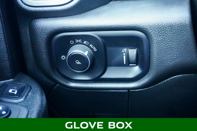 2024 RAM 3500 - Image 20