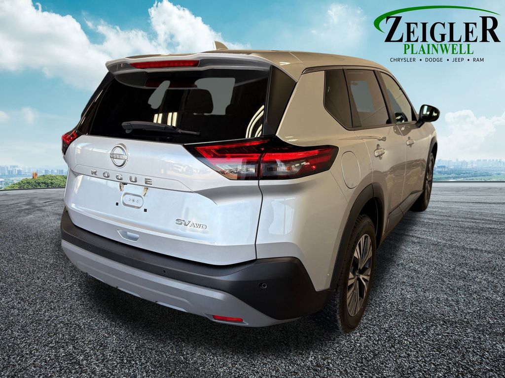 2022 NISSAN ROGUE - Image 8