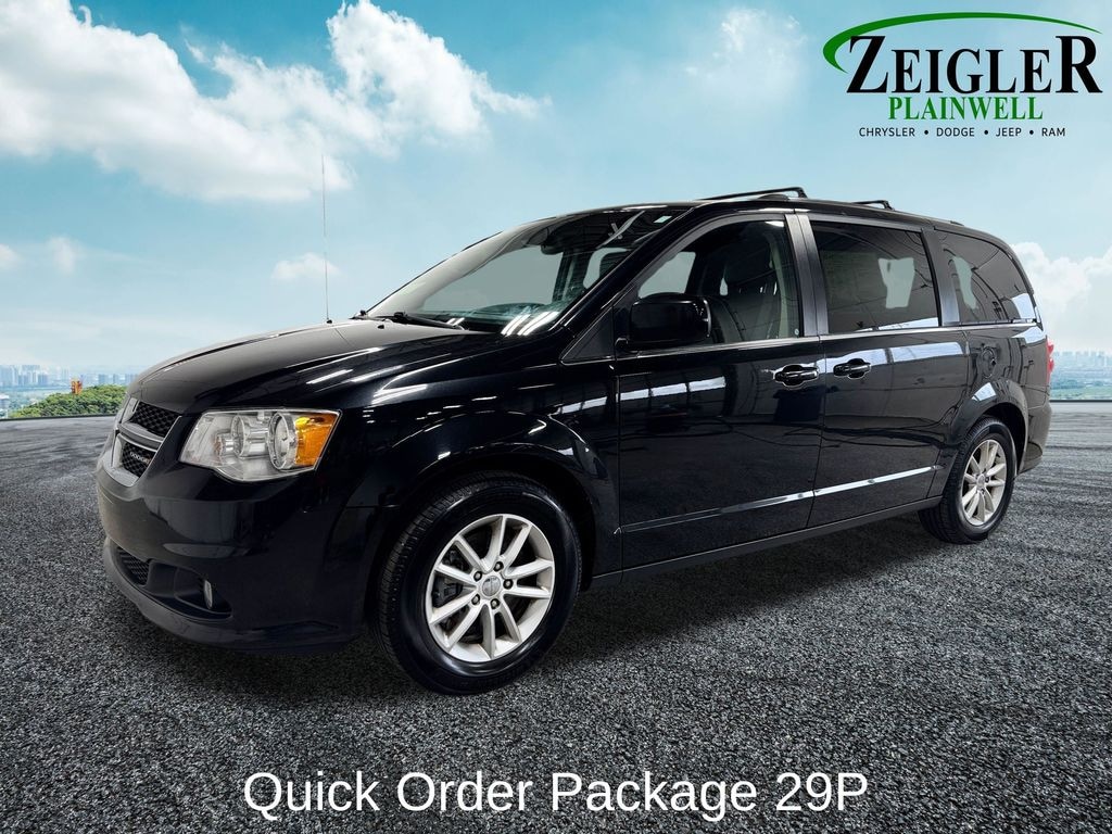 Used 2019 Dodge Grand Caravan SXT Van Passenger Van